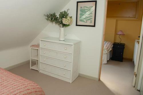 Luxurious 3 Bedroom Cottage