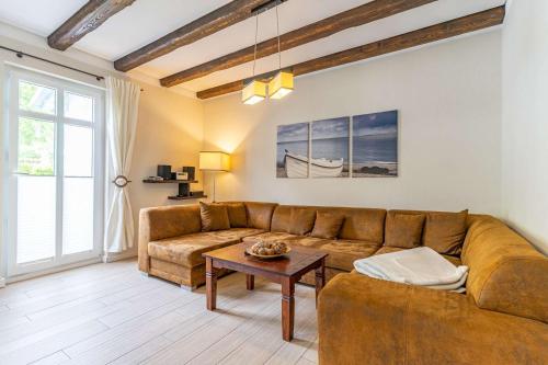Deluxe Two-Bedroom Apartment - Jasmund