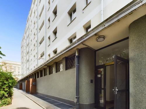 Bright Studio in Downtown Warsaw by Noclegi Renters - image 4