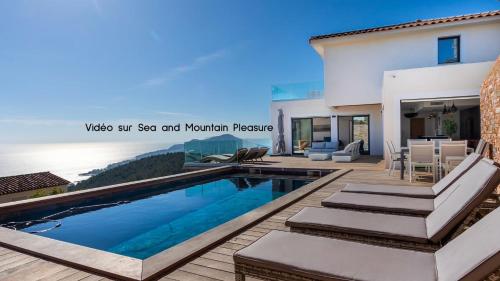 Villa 5 Etoiles vue sur les Iles d'Or Carqueiranne Sea and Mountain Pleasure Villa Vue Mer La Californie
