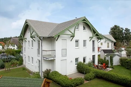 FeWo 68 3, Sanddornweg 6 d in Ostseebad Karlshagen, Deutschland