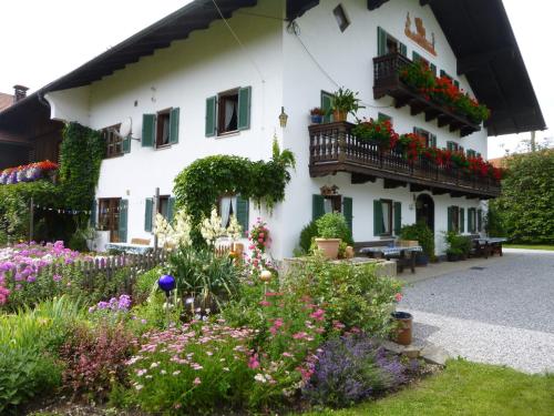 נוף חוץ, Ferienwohnungen "Zum Bauern" in Bad Aibling