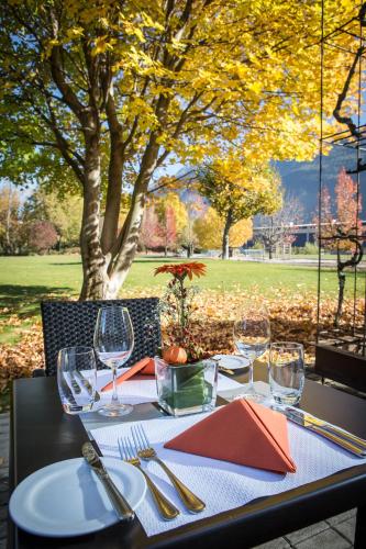 Erkély/terasz, Hotel Vatel 4* Superior in Martigny