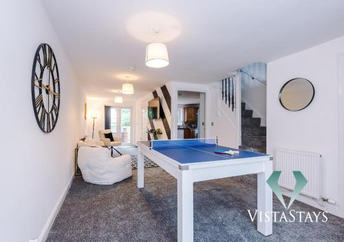 Large 5BDR House By Vista Stays Short Lets & Serviced Accommodation Salford With Pool Table, PS4 & Private Parking, Manchester (fotografie 7)