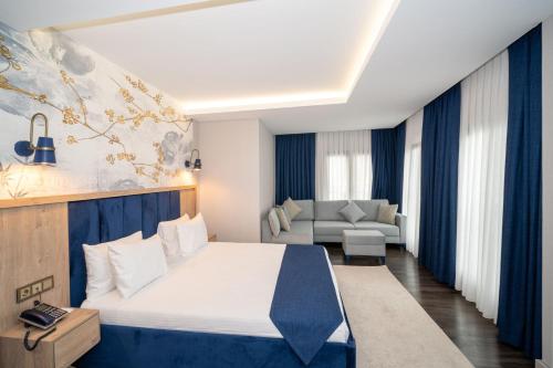 Suite, executive