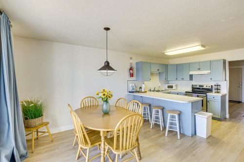 Spacious Garden City Townhome w/ Lake Views! in Gārdensitija (UT)