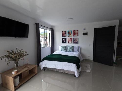 Hermoso Loft cerca al poblado y al metro, Medellín (fotografie 9)