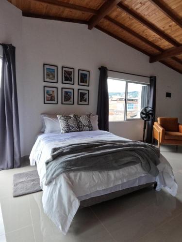 Hermoso Loft cerca al poblado y al metro, Medellín (fotografie 10)