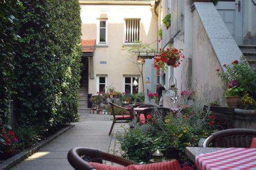 Akzent Hotel Goldner Hirsch - image 3