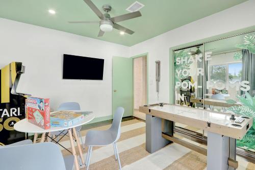 Luxury Heated Pool Oasis-10 mins to BEACH- Fast WiFi, Pompano Beach (zdjęcie 10)
