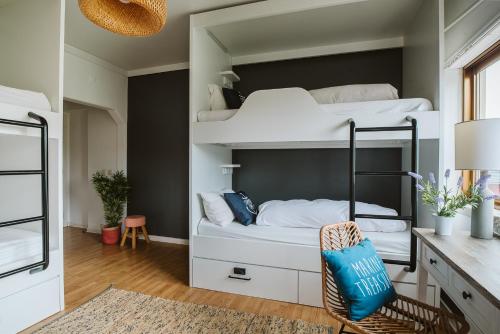 Bed in 4-Bed Female Dormitory Room image 2