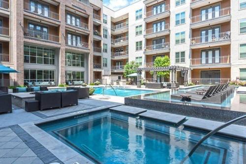 U2 penthouse Downtown Houston WI-FI/free parking in Houston, USA