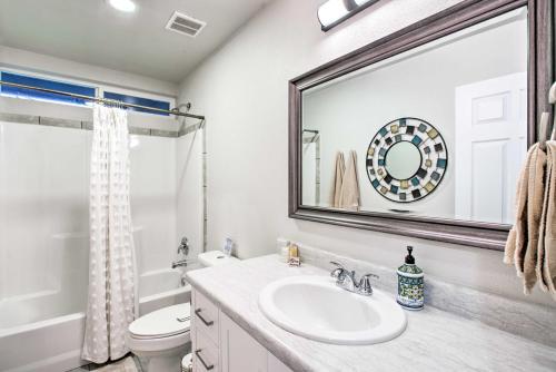 Quaint Clifton Home with Grill 1 Mi to Winery! - image 12