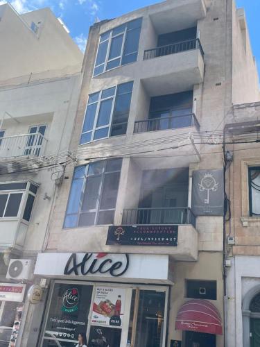 PACEVILLE St Julians Apartments, San Giljan