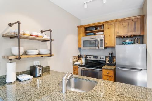 Black Bear 8055 by Summit County Mountain Retreats in Keystone, USA