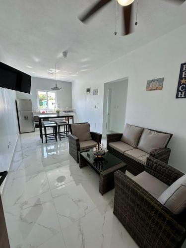 Facilities, Sunrise ApartaHotel in Nagua