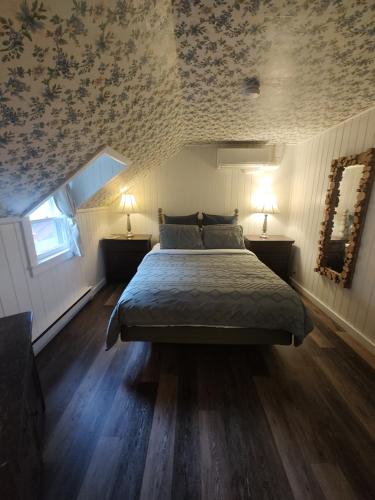 Doveberry Inn