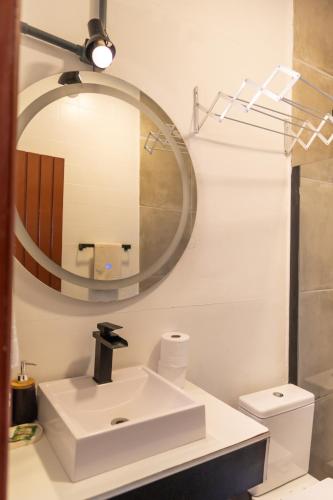 Premium Quadruple Room image 5