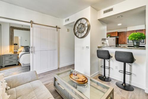 Walkable Gaslamp District Condo Near Petco Park! in San Diego, USA
