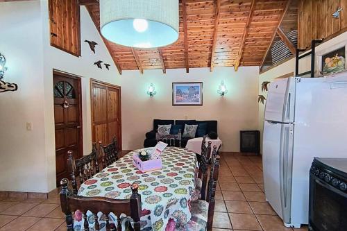 Cabaña Circuito Chico Hermoso Jardín