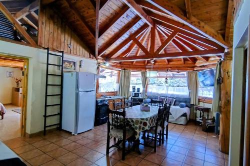 Cabaña Circuito Chico Hermoso Jardín