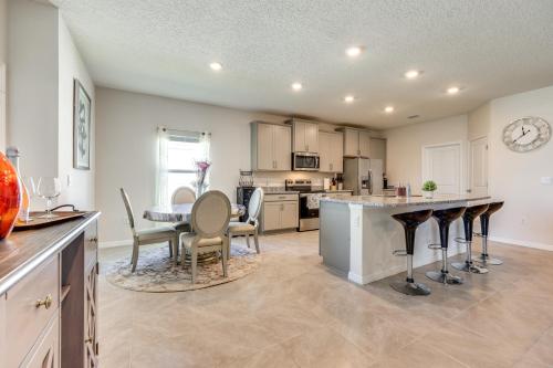 Pet-Friendly Home w/ Screened Patio in Newberry! in Archer