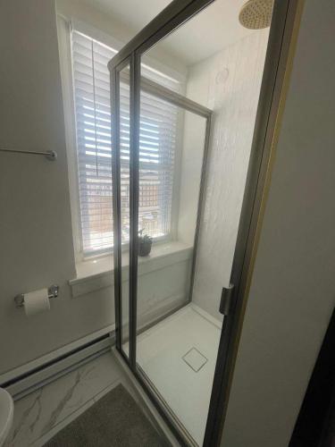 Charming Hillside Retreat in the Heart of Manayunk Charming Hillside Retreat in the Heart of Manayunk