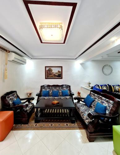 Luxury Apartment Fes - Family Suites in 레지던스 리아드