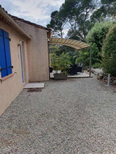 A szálláshely kívülről, maison vacances 6 à 8 personnes parc du verdon (maison vacances 6 a 8 personnes parc du verdon) in Sillans La Cascade