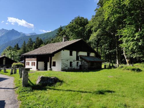 A szálláshely kívülről, Macugnaga - Accogliente e tipica casa Walser in Macugnaga