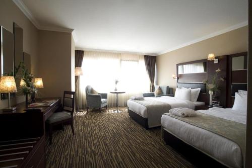 Dream Hill Business Deluxe Hotel Asia - image 11