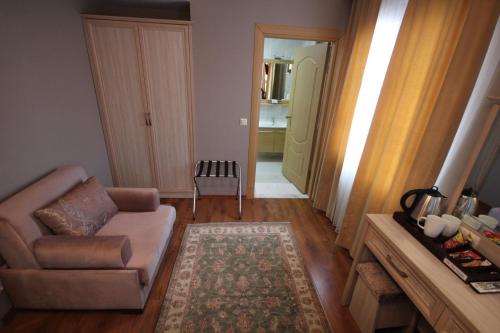 Sultans Royal Hotel - image 12