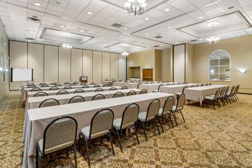 Best Western Of Alexandria Inn & Suites & Conference Center – Alexandria, LA