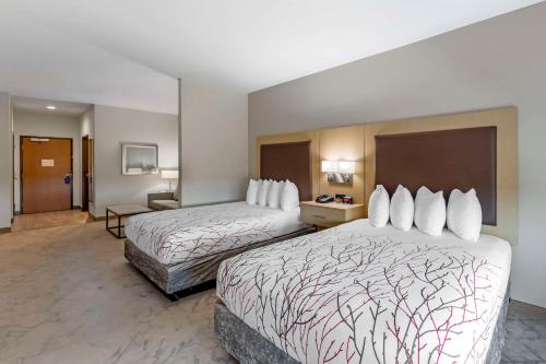 Best Western Plus Chickasha Inn - image 3