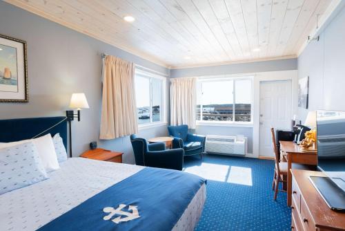 King Corner Harbor View