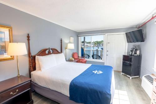 Fisherman's Wharf Inn - image 6