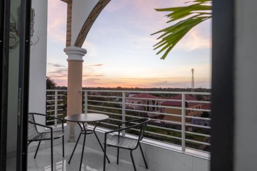 設施, A J Residences in 布魯夫特