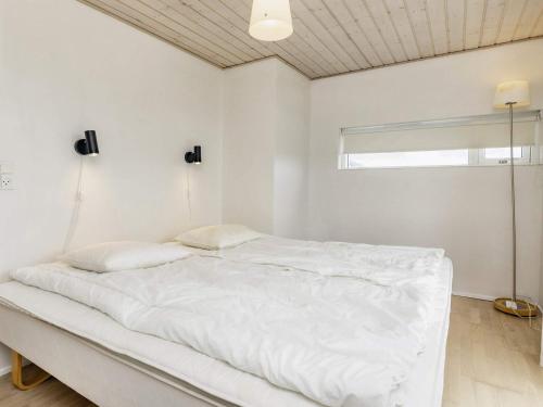 Three-Bedroom Holiday home in Brovst 22 - main image