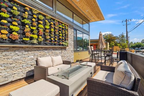 Facilities, The Evergreen in Marin County