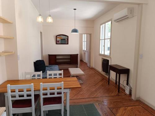 Luminoso dos ambientes a nuevo in San Cristóbal