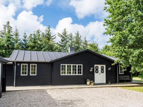 Cosy Retreat in Henne Strand-By Traum