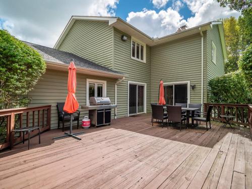 Spacious Pepper Pike Home - Near CLE Clinc & CWRU in Beachwood (OH)