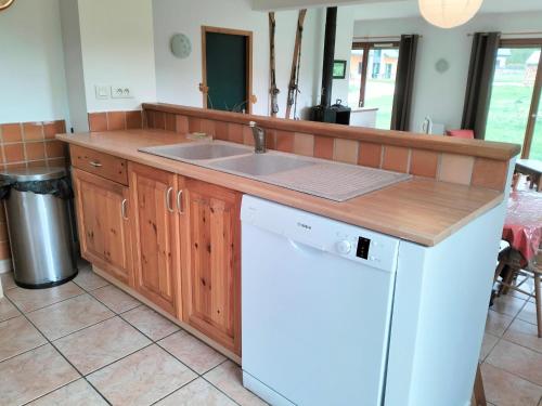 Spacieuse maison 8 personnes, 4 chambres, vue montagnes in Correncon-En-Vercors