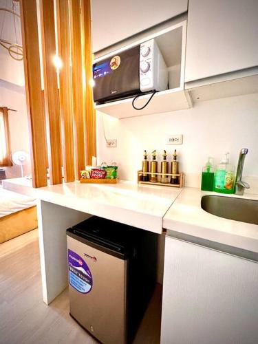 KapeDiem Suite2 at Azure North Residences Pampanga