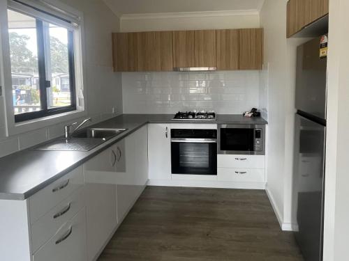 ดิสคัฟเวอรี พาร์ค - อีเดน (Discovery Parks - Eden) in อีเดน