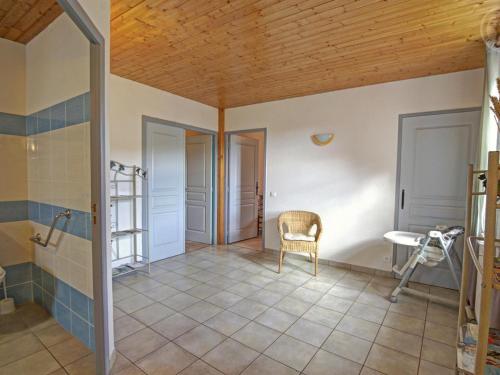 Gîte Gumières 6 pièces 11 personnes - FR-1-496-148 - image 10