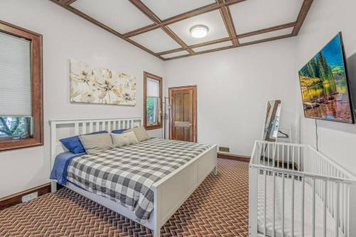 Castle Estate in SW Portland minutes from Downtown