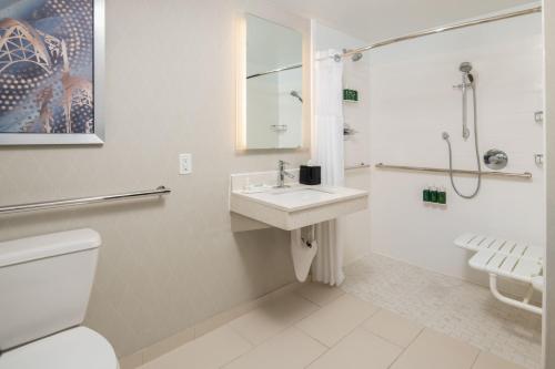 SpringHill Suites Seattle Downtown - image 2