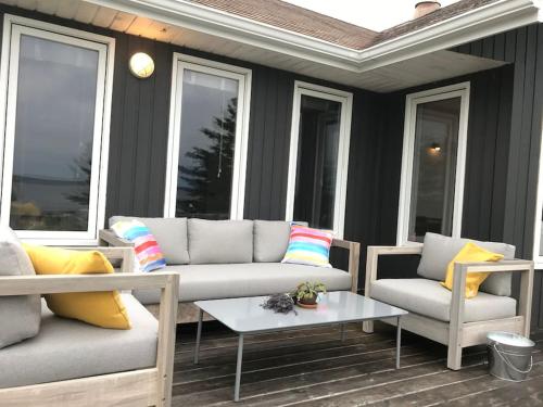 Private Waterfront Luxury with Hot Tub and Barrel Sauna in Sydney Forks (NS)