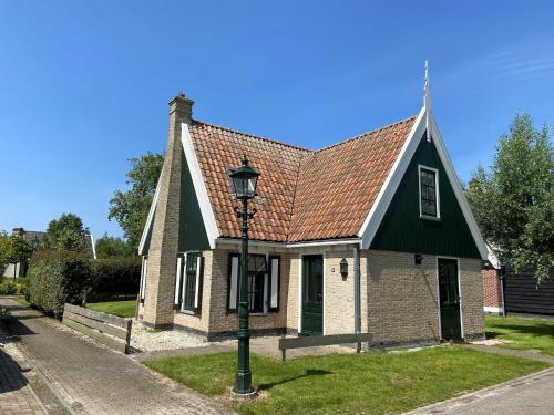 Villa in Wieringer near Hot Tub, Hippolytushoef (foto 8)